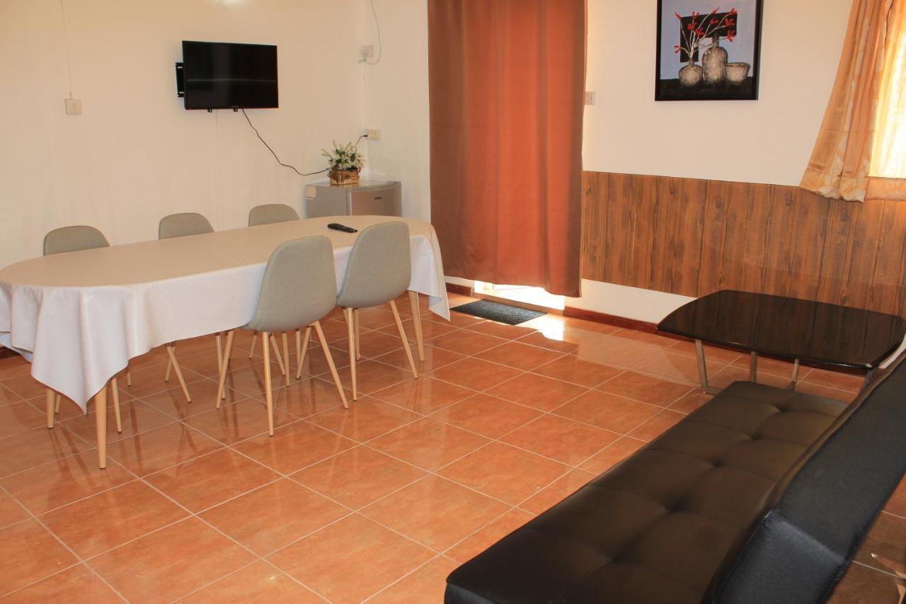 Lebovallon B&B Mahebourg Bagian luar foto